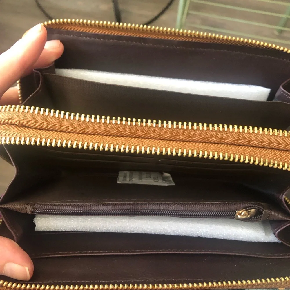 Sunflower Wallet - Picture 2 of 8